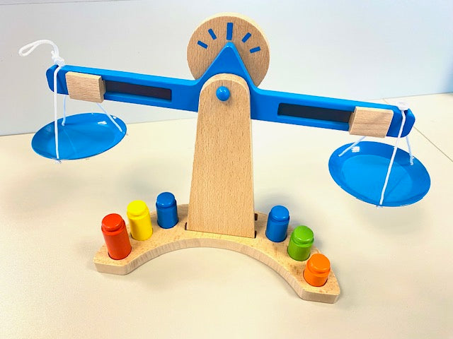 Drevená farebná váha Lerni