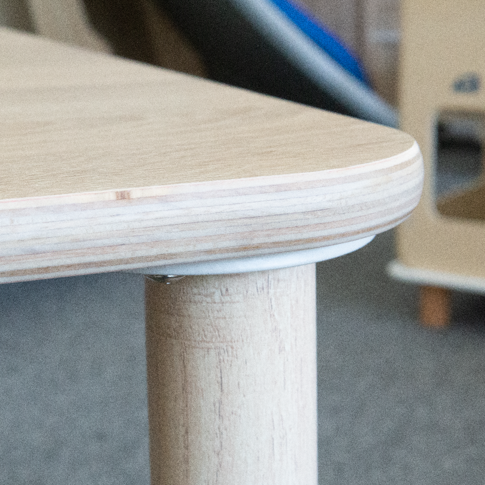 Emmanuele 50 Top 80x80 / stôl