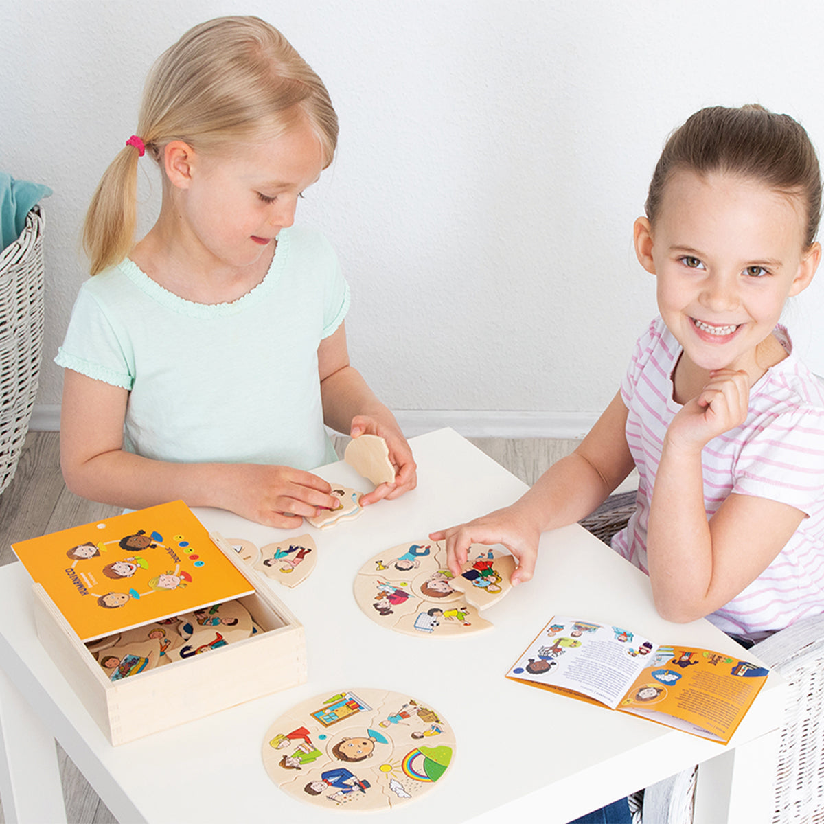 HUMANICO “EMÓCIE”